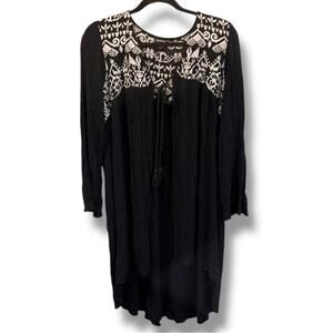 Torrid Women's Black Embroidered Kimono Ruana Coverup